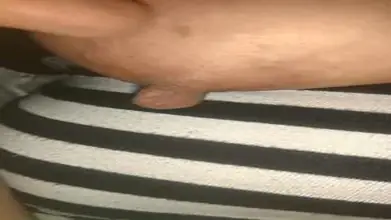 Dokumentasi Tante Mahmud Cantik Bersantai Kasur