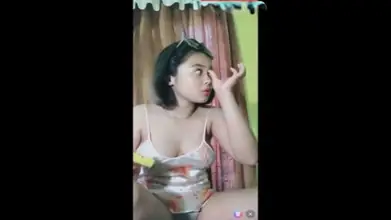 Live Massal 20 Cewek Bugil Ngocok Memek Bersama Hot