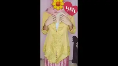 Live Ukhti Kebaya Hijab Pink Menggoda Ribuan Penonton