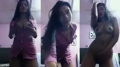 Pulang Kerja Cewek Joget Bugil Sange Berat Panas Viral